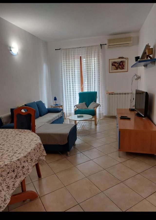 Apartments Graciela Pula Exteriér fotografie